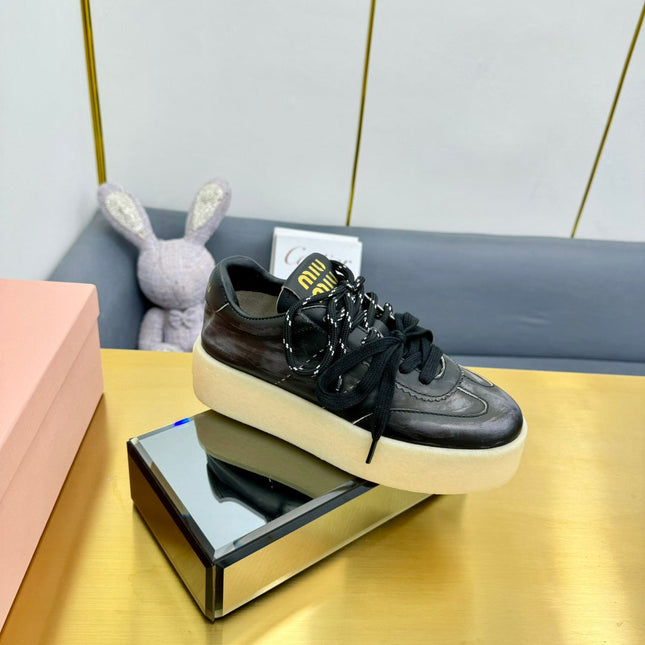 THICK-SOLED RETRO SNEAKERS IN BLACK DUST LAMBSKIN