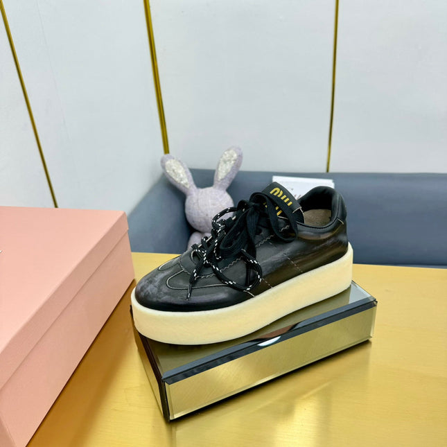 THICK-SOLED RETRO SNEAKERS IN BLACK DUST LAMBSKIN