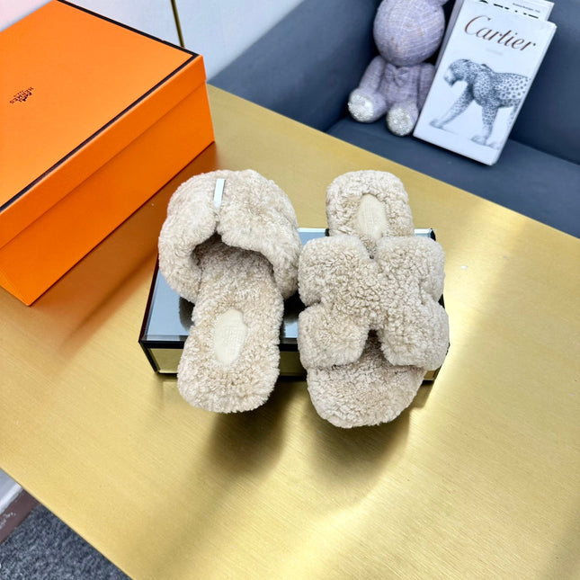0RAN SHEARLING SANDALS ECRU TAN