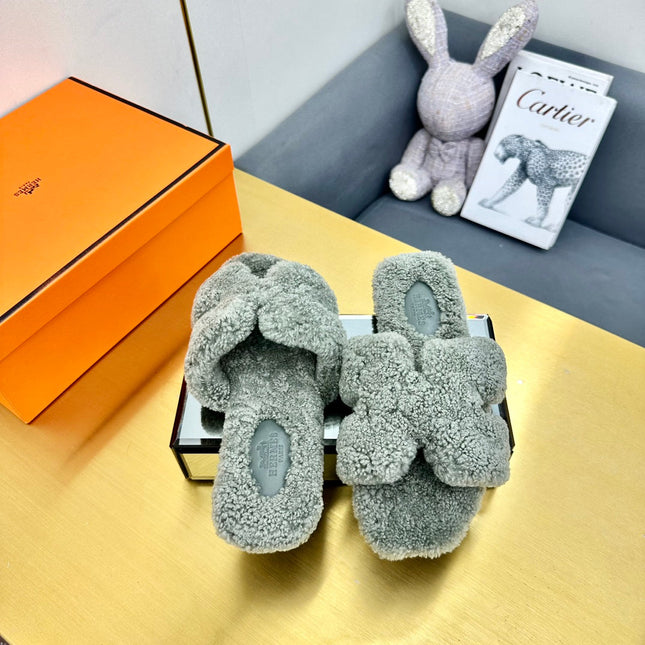 0RAN SHEARLING SANDALS RHINO GRAY
