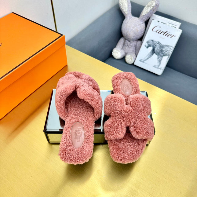0RAN SHEARLING SANDALS PUNCH PINK