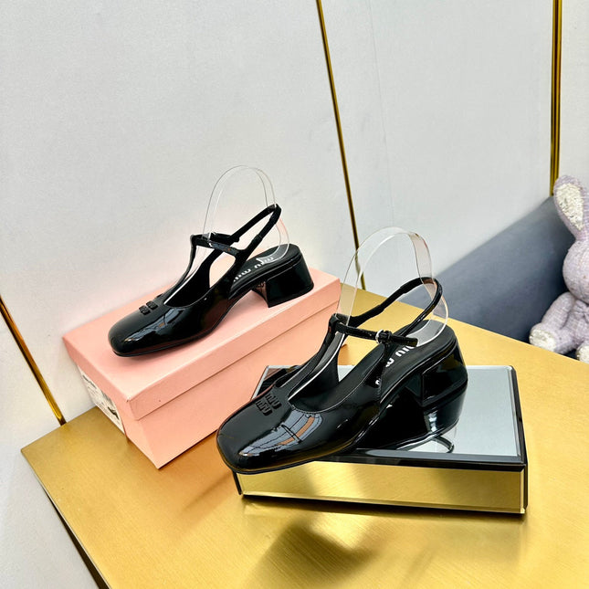 T-STRAPS SLINGBACK PUMPS IN BLACK GLOSSY LAMBSKIN