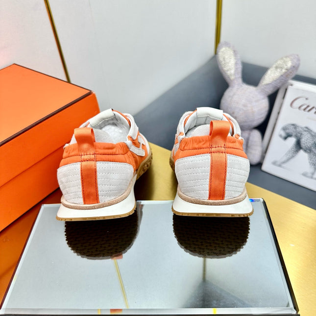 JET SNEAKER IN PALE GRAY SUEDE MIX ORANGE CALFSKIN