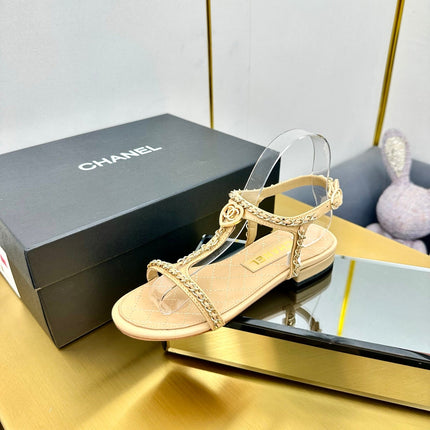 CC SANDAL 25S IN BEIGE CALFSKIN WITH GOLD HARDWARE