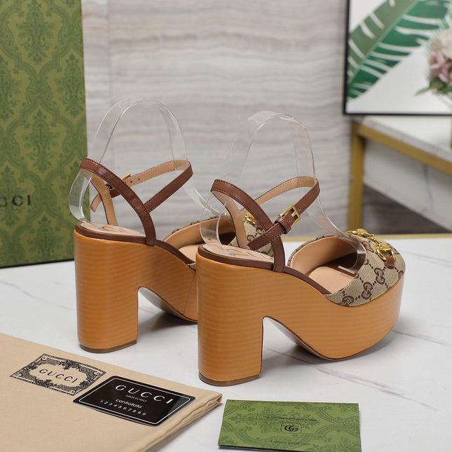 GG HORSEBIT WEDGE SANDAL IN BROWN MONOGRAM JACQUARD FABRIC AND SHEEPSKIN LINING