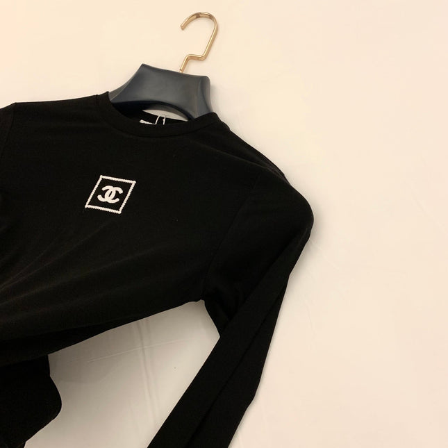 CHANEL 25S LONG SLEEVE T SHIRT STYLE 105