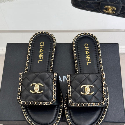 FLAT CHAIN HEART SLIPPER IN BLACK LAMBSKIN