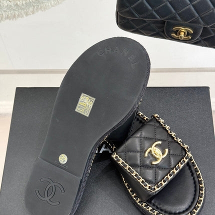 FLAT CHAIN HEART SLIPPER IN BLACK LAMBSKIN