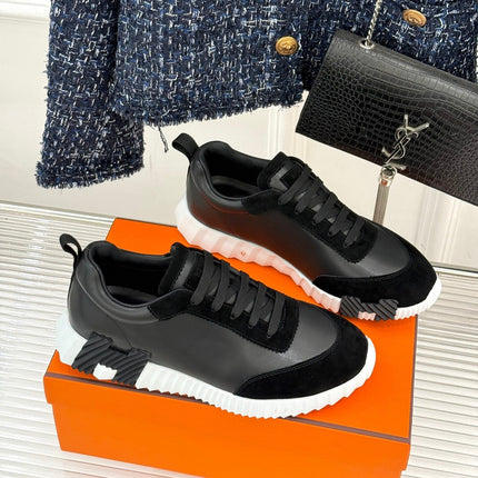 HM SNEAKER LOW SPORTS IN ALL BLACK MESH AND H SOLE