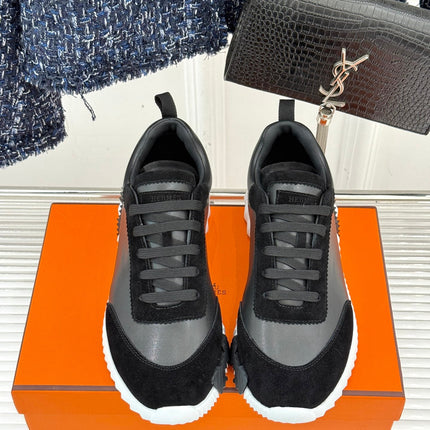 HM SNEAKER LOW SPORTS IN ALL BLACK MESH AND H SOLE