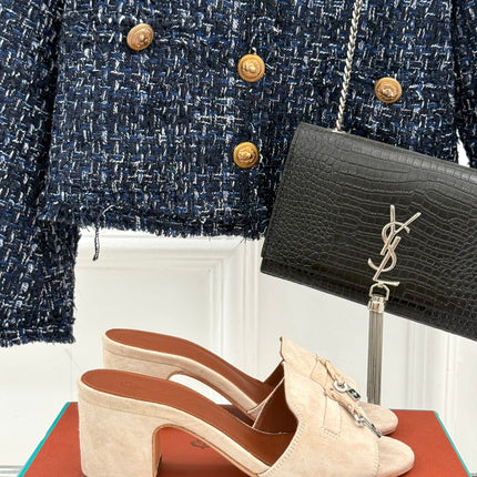 HIGH HEELS IN BEIGE SUEDUE AND LAMBSKIN