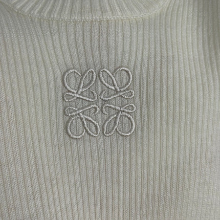 LOEWE SLEEVELESS TOP STYLE 107