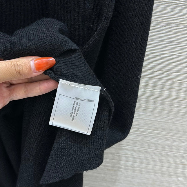 CHANEL LONG SKIRT STYLE 16