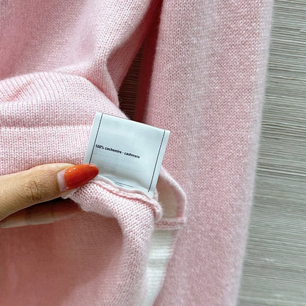 CHANEL SWEATER STYLE 14