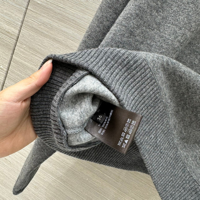 LP CREWNECK SWEATER STYLE 143