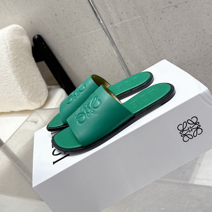 LOEWE 25 FLAT SLIPPERS VIBRANT GREEN CALFSKIN