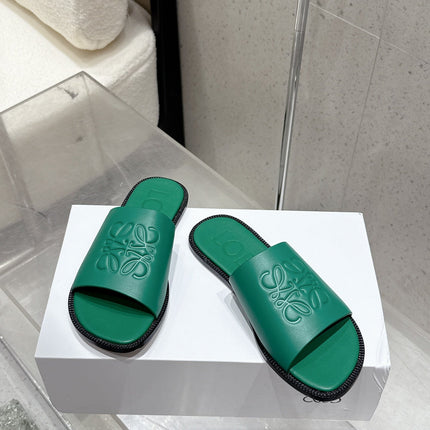 LOEWE 25 FLAT SLIPPERS VIBRANT GREEN CALFSKIN