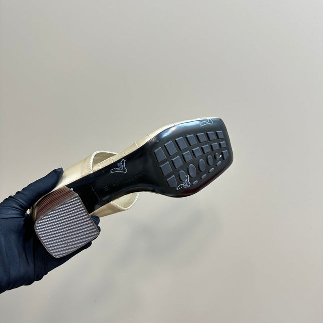 MARELLA THONG IN LIGHT GOLD LEATHER WITH SIGNATURE INTRECCIATO INSOLE 55 MM