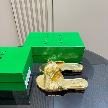 BLINK FLAT MULE IN GOLD INTRECCIATO LEATHER