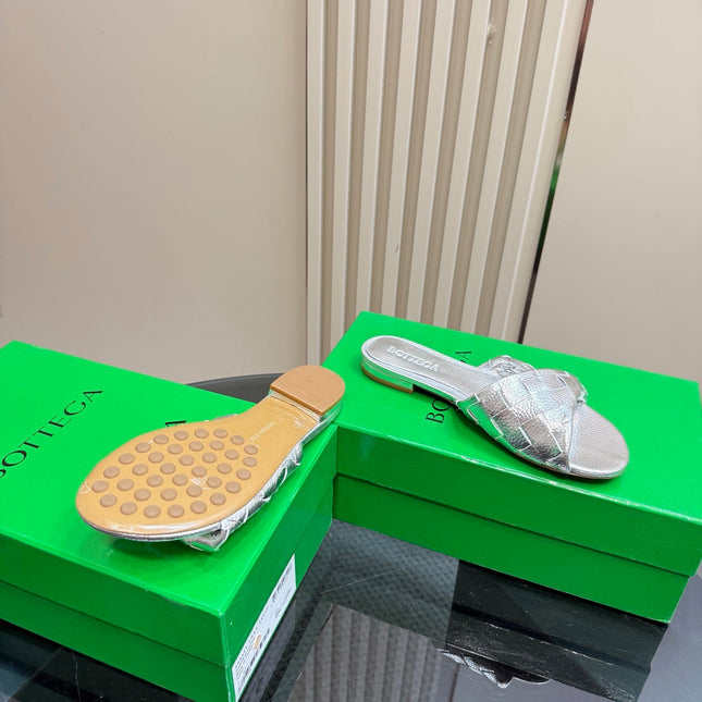 BLINK FLAT MULE IN SILVER INTRECCIATO LEATHER