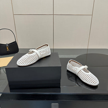ALAIA MARY JANE FLAT 25S IN WHITE WOVEN MESH