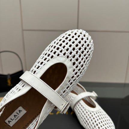 ALAIA MARY JANE FLAT 25S IN WHITE WOVEN MESH