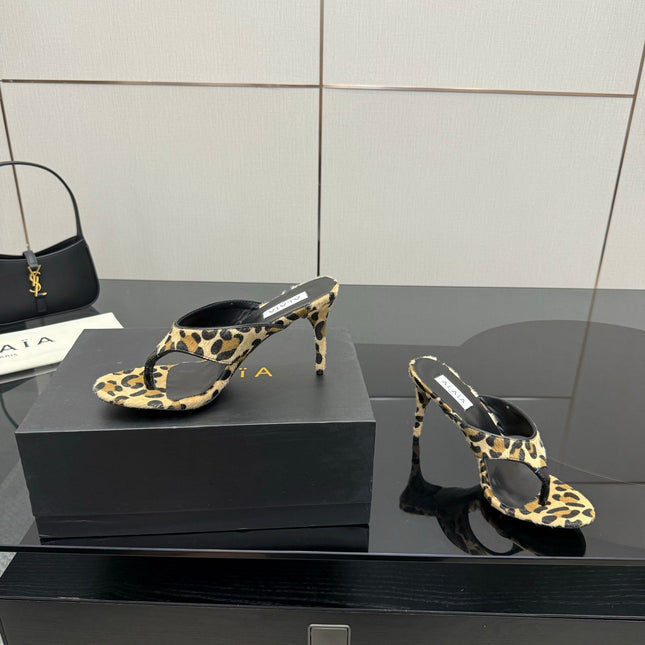 ALAIA HEELED THONG 25S IN LEOPARD PONY HAIR LEATHER