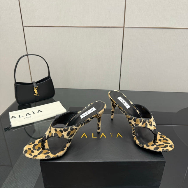 ALAIA HEELED THONG 25S IN LEOPARD PONY HAIR LEATHER