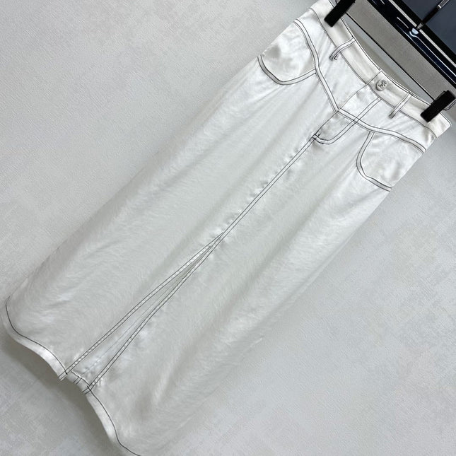 CHANEL HIGH-WAIST SKIRT WITH CUT-OUT HEM 274762