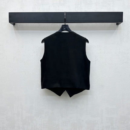 CHANEL SLEEVELESS BUTTONED BLAZER 274755