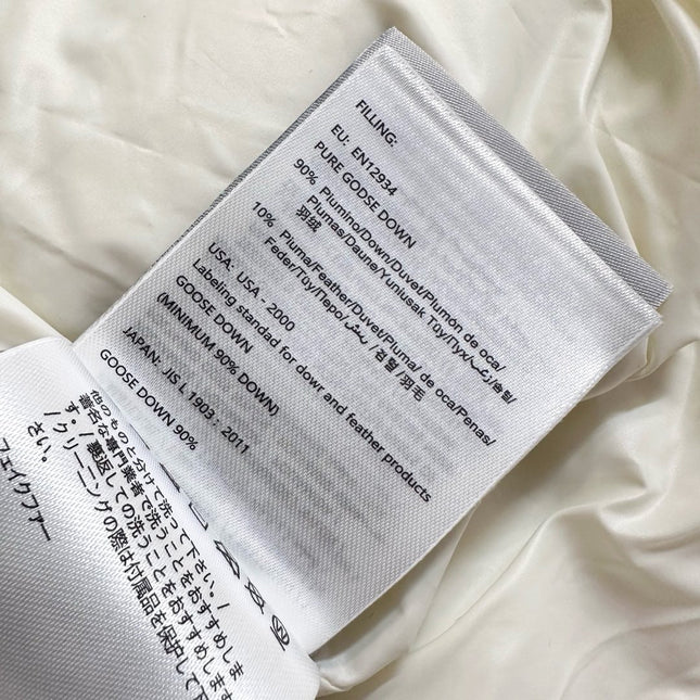 MONCLER 25S DOWN VEST IN BLACK 105