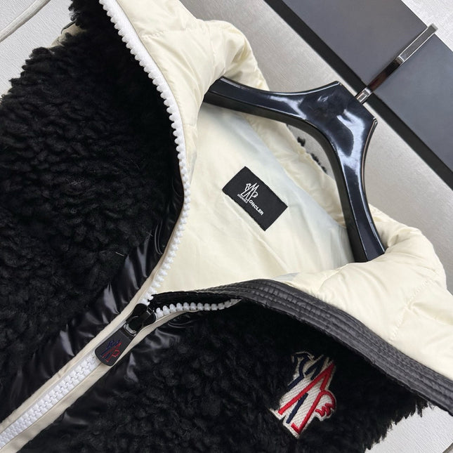 MONCLER 25S DOWN VEST IN BLACK 105