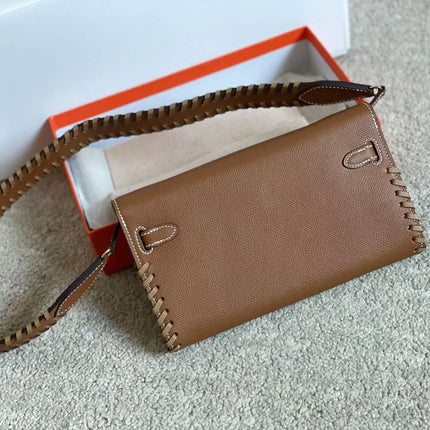 KELLY CLASSIQUE TO GO WALLET 20 IN CHOCOLATE BROWN CALFSKIN WITH GOLD HARDWARE