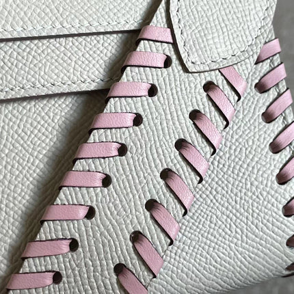 KELLY CLASSIQUE TO GO WALLET 20 IN PALE GRAY CALFSKIN WITH GOLD HARDWARE