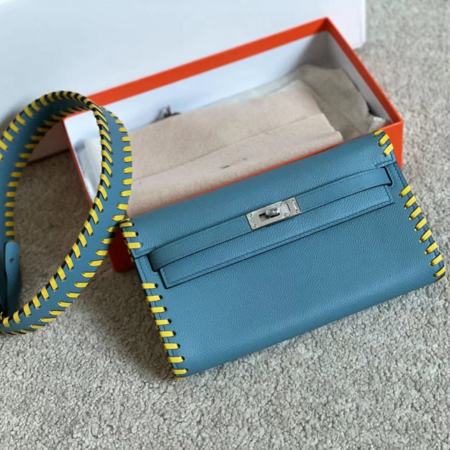 KELLY CLASSIQUE TO GO WALLET 20 IN CERULEAN BLUE CALFSKIN WITH SILVER HARDWARE