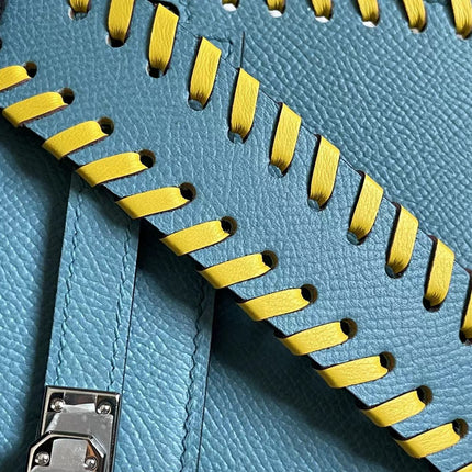 KELLY CLASSIQUE TO GO WALLET 20 IN CERULEAN BLUE CALFSKIN WITH SILVER HARDWARE