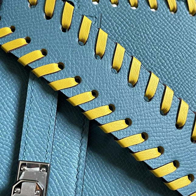 KELLY CLASSIQUE TO GO WALLET 20 IN CERULEAN BLUE CALFSKIN WITH SILVER HARDWARE