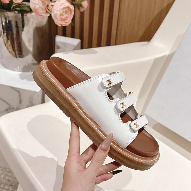 TRIOMPHE SANDALS IN WHITE CALFSKIN