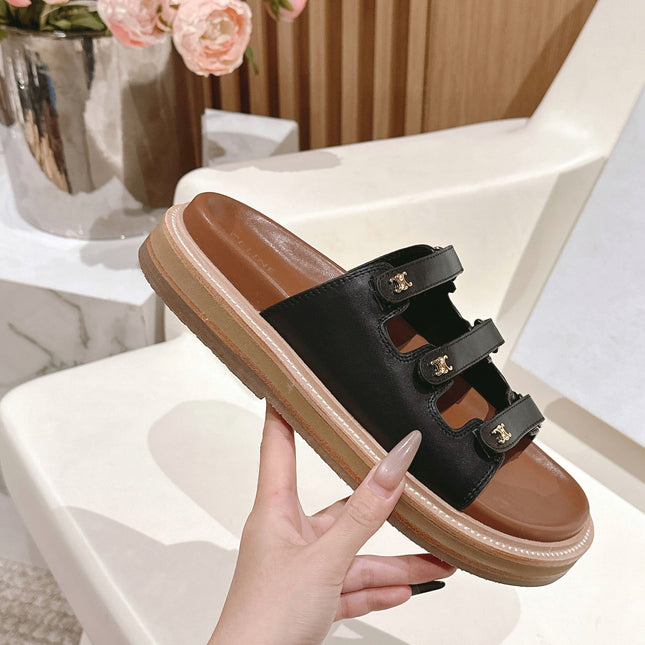 TRIOMPHE SANDALS IN BLACK CALFSKIN