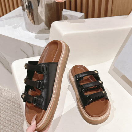 TRIOMPHE SANDALS IN BLACK CALFSKIN