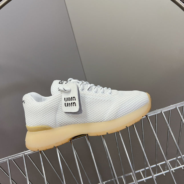 BASIC SNEAKERS IN WHITE MESH