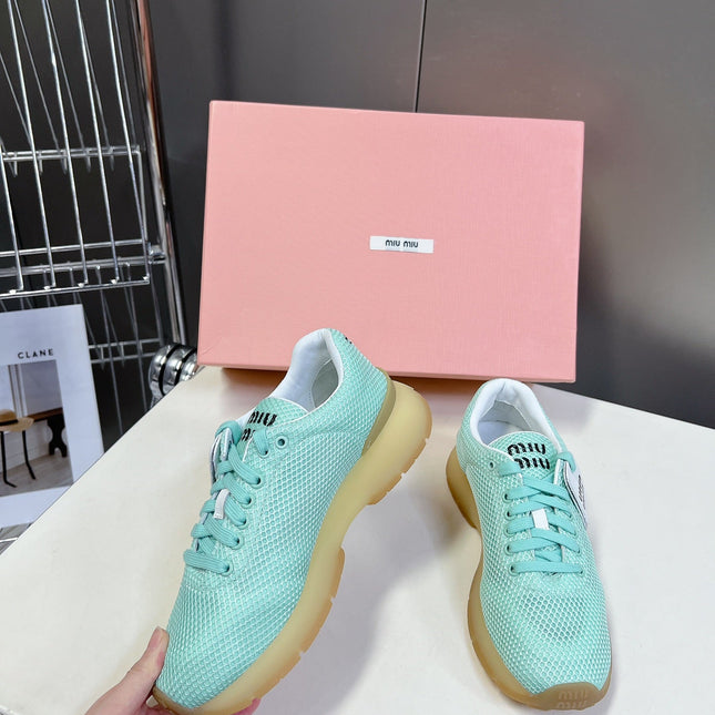BASIC SNEAKERS IN TURQUOISE MESH