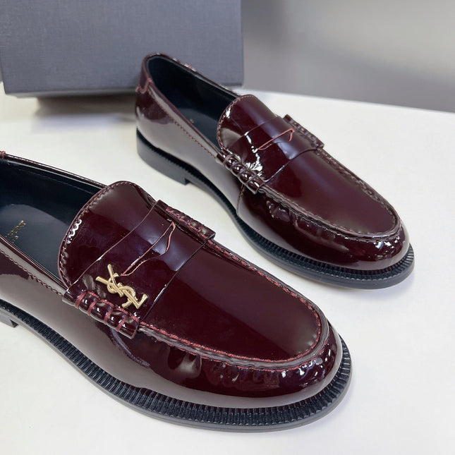 YSL 25S SAINT LAURENT LOAFERS IN BLACK CHERRY PATENT CALFSKIN