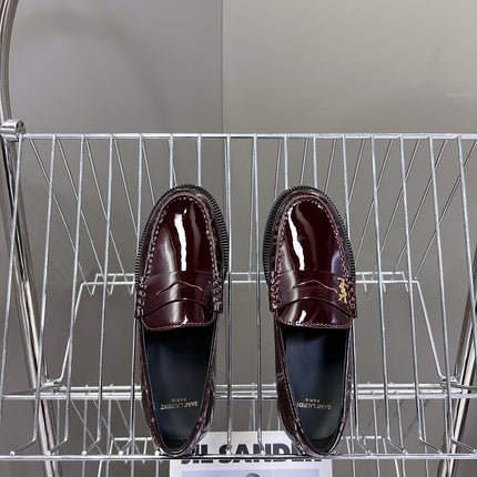 YSL 25S SAINT LAURENT LOAFERS IN BLACK CHERRY PATENT CALFSKIN
