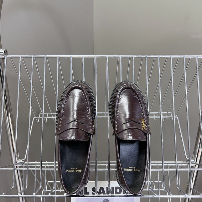 YSL 25S SAINT LAURENT LOAFERS IN DUSTY PLUM CALFSKIN