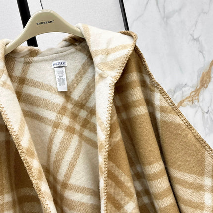 BURBERRY 25S REVERSIBLE CASHMERE CAPE 0045