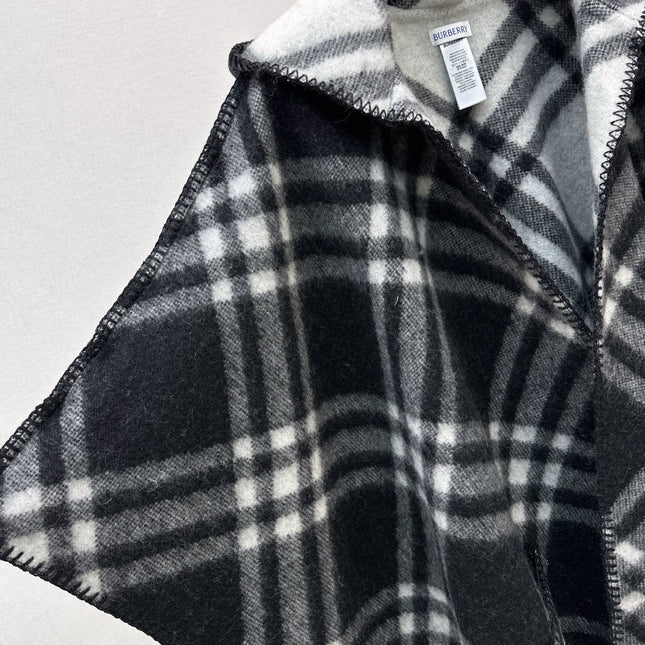 BURBERRY 25S REVERSIBLE CASHMERE CAPE 0046