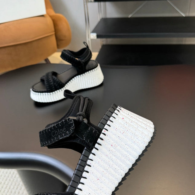 CHLOÉ NAMA WEDGE SANDAL 8 CM IN BLACK SUEDE AND WHITE RUBBER