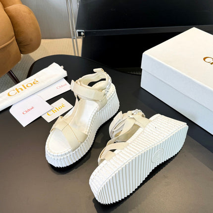 CHLOÉ NAMA WEDGE SANDALS IN BEIGE FABRIC AND WHITE RUBBER
