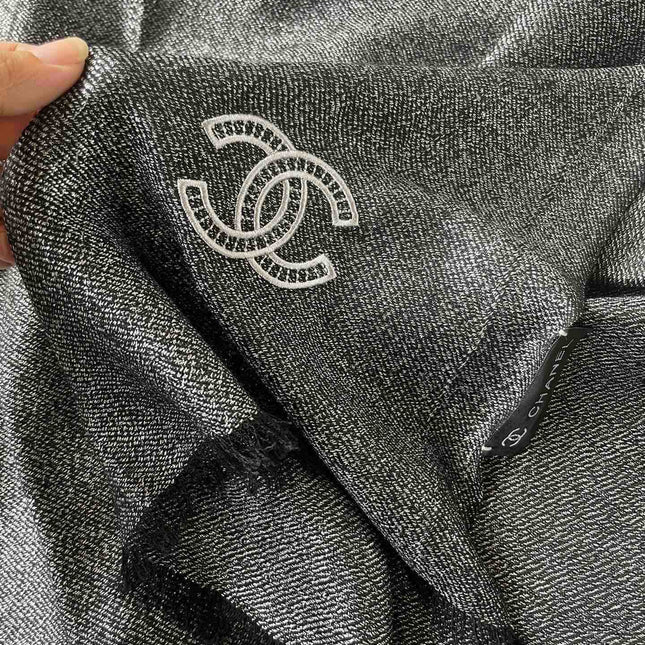 SCARF 210 CM IN BLACK CASHMERE  402208